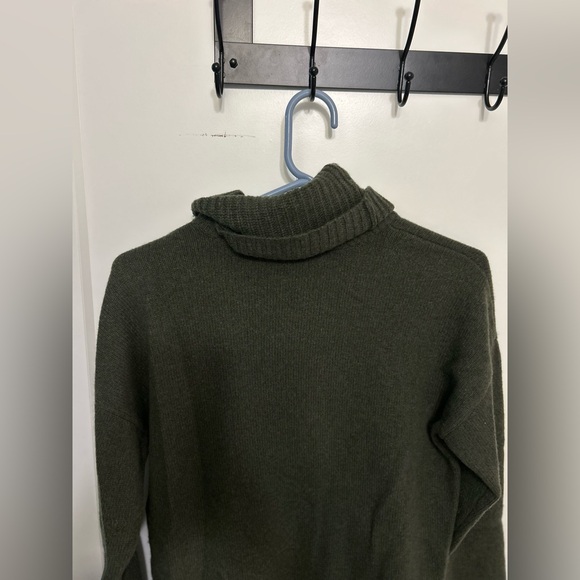Madewell Recycled Cashmere Convertible Turtleneck Sweater - Picture 9 of 9